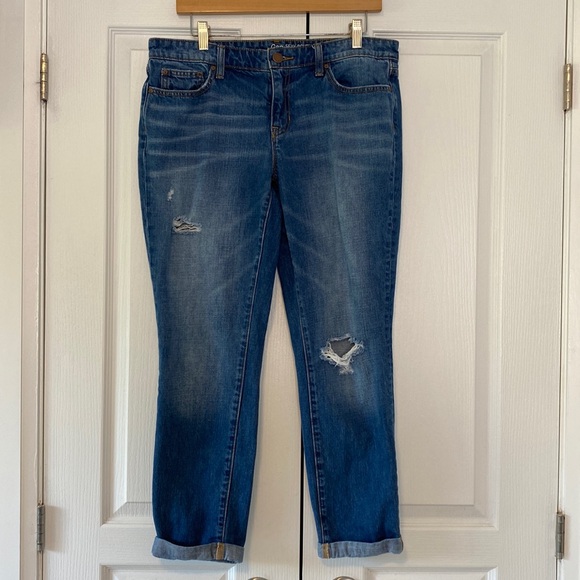 $9 CLEARANCE - Gap Sexy Boyfriend Fit Jeans - Picture 1 of 12